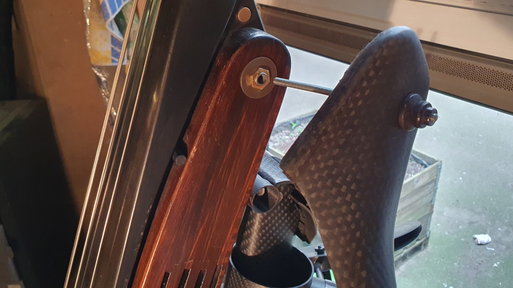 Lingsma electric upright bass - attaching the armrest 1